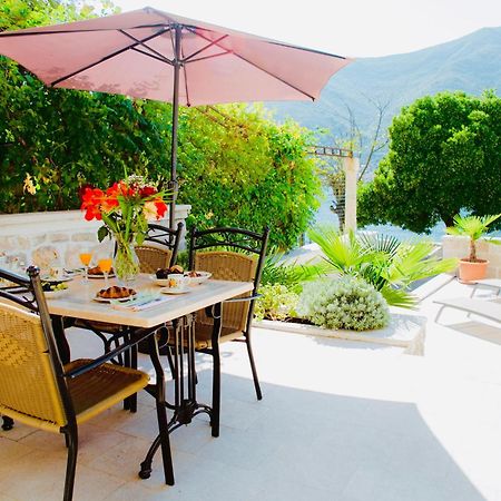 Villa Three Dots By Todorovic Family Kotor Exterior foto