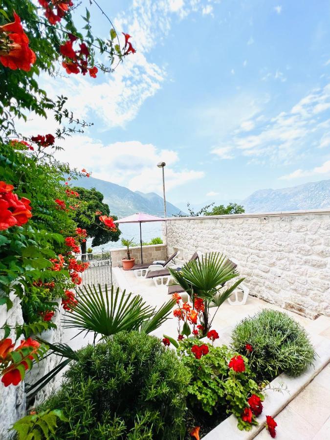 Villa Three Dots By Todorovic Family Kotor Exterior foto