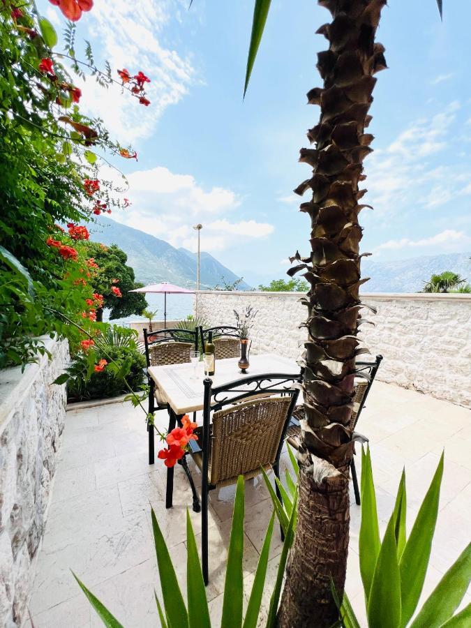 Villa Three Dots By Todorovic Family Kotor Exterior foto